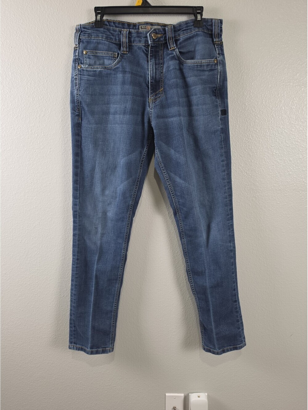 Mens 5.11 Jeans 32x32 Blue Light Medium Wash Denim